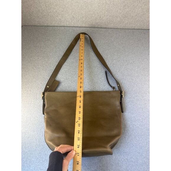 Coach Olive Green Leather Bleecker Bucket Bag Shoulder Zip‎ Close Purse Boho - Picture 14 of 16